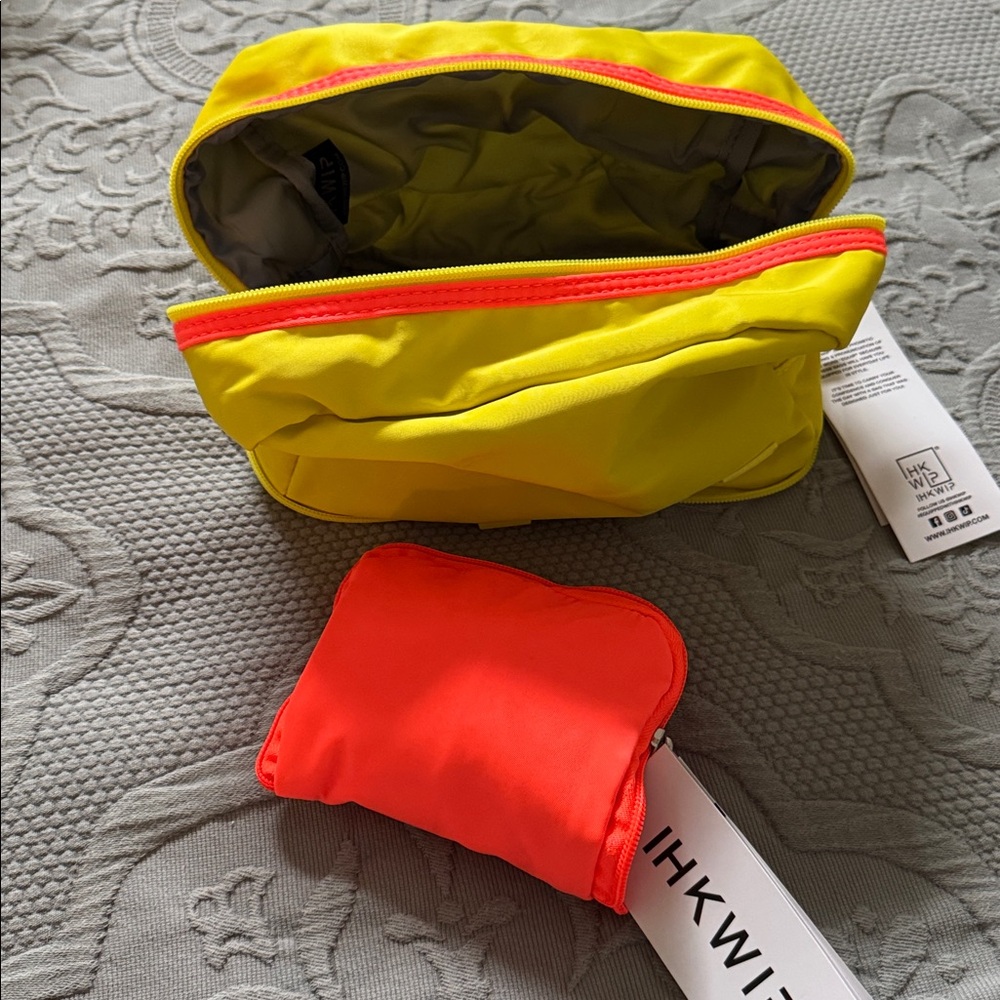 NWT IHKWIP Set of 2 XL Packable Cosmetic Cases / Pouches - Picture 3 of 3